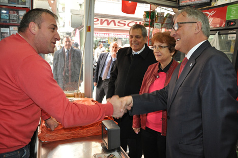 chp-rizede-ikinci-vekili-de-istiyor-1.jpg chp-rizede-ikinci-vekili-de-istiyor-1.jpg