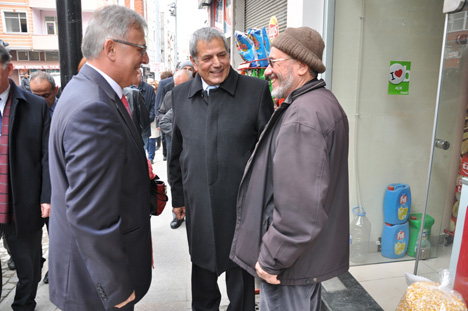 chp-rizede-ikinci-vekili-de-istiyor-2.jpg chp-rizede-ikinci-vekili-de-istiyor-2.jpg