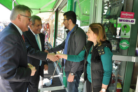 chp-rizede-ikinci-vekili-de-istiyor-5.jpg chp-rizede-ikinci-vekili-de-istiyor-5.jpg