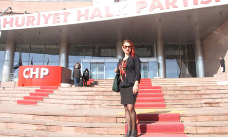 cigdem-sekerci-2.jpg cigdem-sekerci-2.jpg