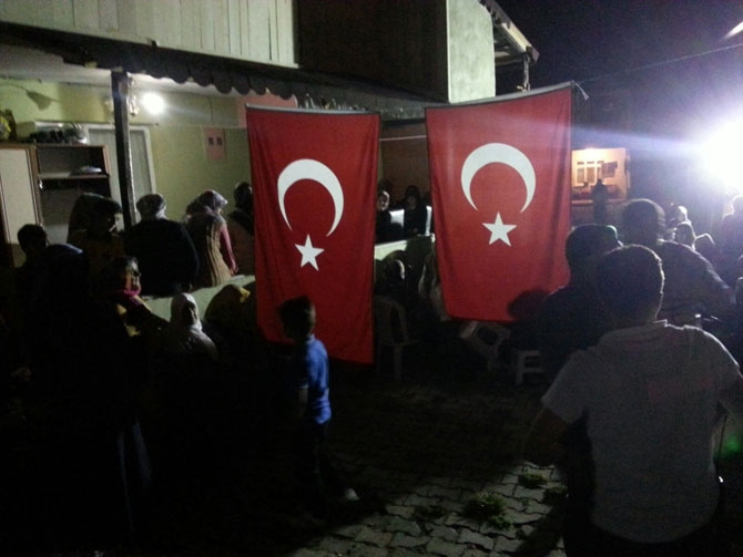 cihan-aksari-duzce’ye-sehit-atesi-dustu-1.jpg cihan-aksari-duzce’ye-sehit-atesi-dustu-1.jpg