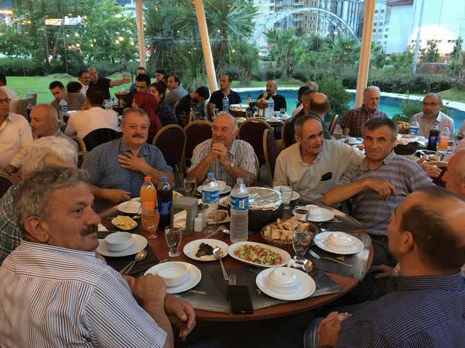 coruh-edas’tan-ceyrek-asirlik-iftar-gelenegi-(6).jpg