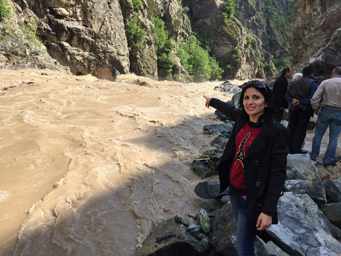 coruh-nehri-tasti-artvin-savsat-karayolunda-ulasima-izin-vermiyor2.jpg