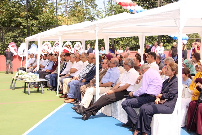 cozum-akademi-okullari-fen-ve-anadolu-liselerinin-resmi-acilis-toreni-yapildi-(14).jpg
