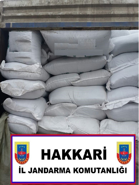 cukurcada-11-ton-kacak-cay-ele-gecirildi3.jpg cukurcada-11-ton-kacak-cay-ele-gecirildi3.jpg