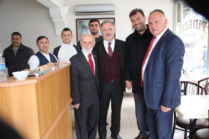 cumhur-ittifaki-ve-ak-parti-surmene-belediye-baskan-adayi-rahmi-ustun,-mahalle-gezileri,-esnaf-ziyaretleri-ve-sivil-toplum-orgutlerine-yonelik-ziyaretlerini-surduruyor-(1).jpg