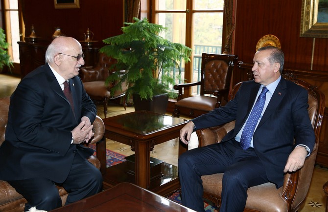 cumhurbaskani-erdogan’dan-tbmm-baskani-kahraman’a-ziyaret-(4).jpg