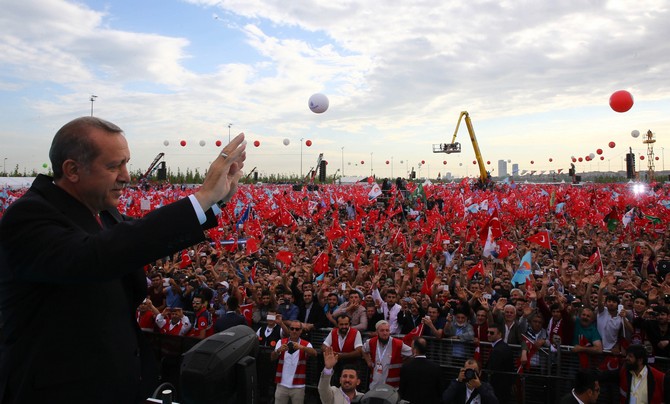 cumhurbaskani-erdogan-istanbulun-fethinin-562.-yili-kutlamalarina-katildi-(35).jpg