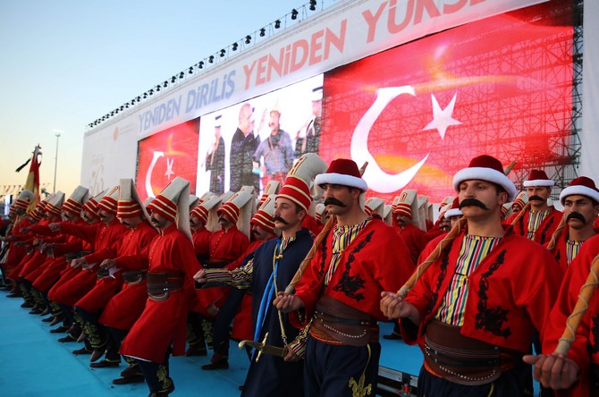 cumhurbaskani-erdogan-istanbulun-fethinin-562.-yili-kutlamalarina-katildi-(43).jpg