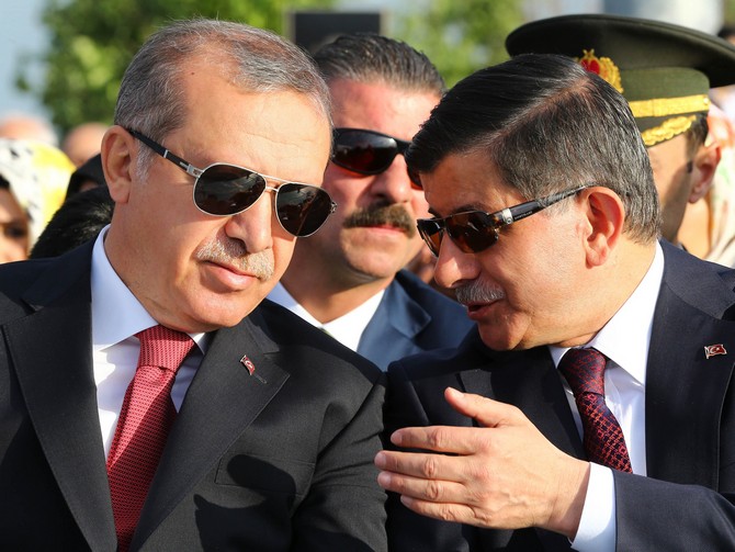 cumhurbaskani-erdogan-istanbulun-fethinin-562.-yili-kutlamalarina-katildi-(46).jpg
