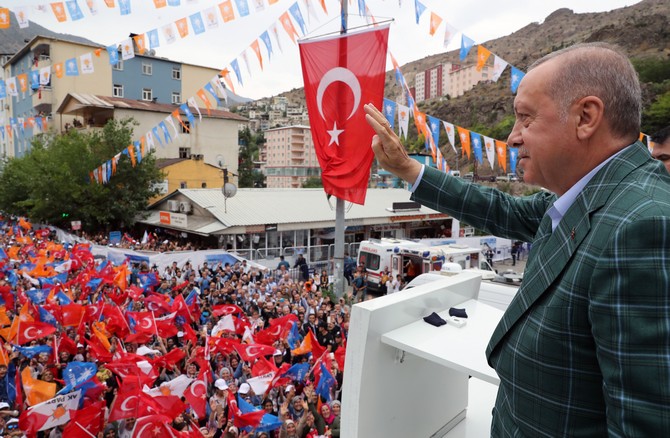 cumhurbaskani-recep-tayyip-erdogan-artvin-yusufelinde-(5).jpg