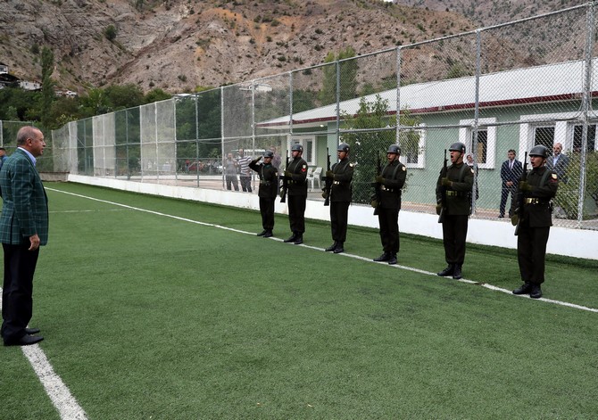 cumhurbaskani-recep-tayyip-erdogan-artvin-yusufelinde-(6).jpg
