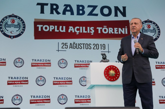 cumhurbaskani-recep-tayyip-erdogan-trabzonda-(1).jpg