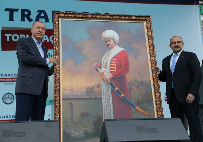 cumhurbaskani-recep-tayyip-erdogan-trabzonda-(12).jpg