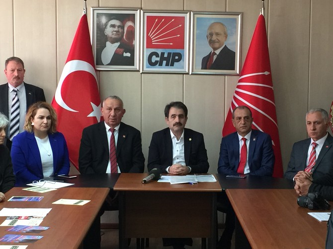 cumhuriyet-halk-partisi-(chp)-rize-il-baskani-saltuk-deniz,-31-mart-yerel-secimleri-oncesinde-secimi-kazanmalari-halinde-yapacaklari-calismalari-halk-bildirisi-olarak-acikladi-(2).jpg