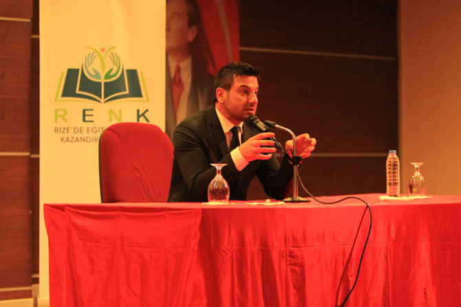 davut-guloglu-001.jpg davut-guloglu-001.jpg