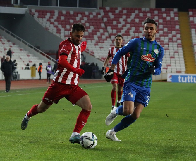 demir-grup-sivasspor-caykur-rizespor-11-001.jpg
