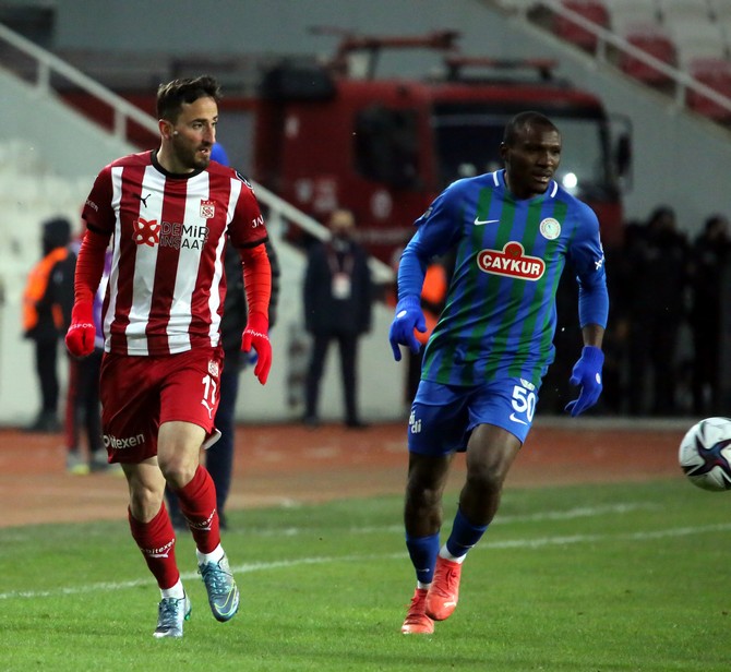 demir-grup-sivasspor-caykur-rizespor-14.jpg