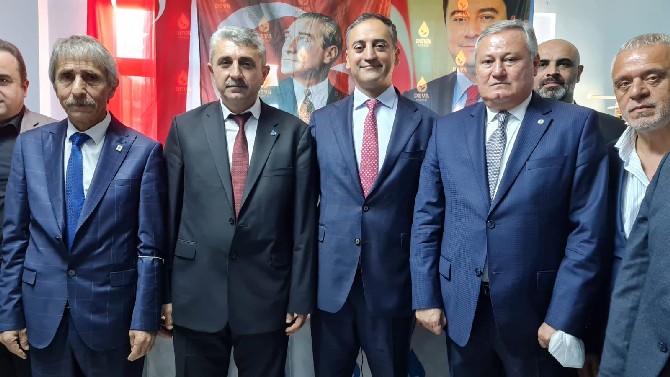 demokrasi-ve-atilim-deva-partisi-kalkandere-ilce-baskanligina-kurucu-ilce-baskani-resat-yetimoglu-secildi-1.jpg