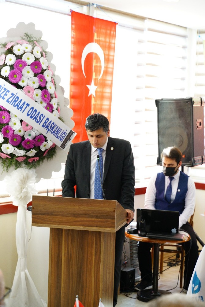 demokrasi-ve-atilim-partisi-deva-partisi-rize-merkez-ilce-1-olagan-kongresini-gerceklestirdi-16.jpg