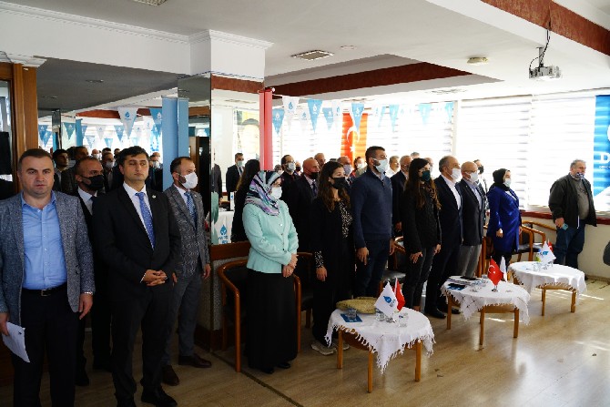 demokrasi-ve-atilim-partisi-deva-partisi-rize-merkez-ilce-1-olagan-kongresini-gerceklestirdi-5.jpg