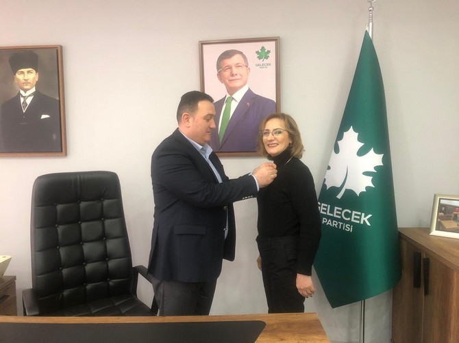 demokratik-sol-parti-dsp-eski-il-baskani-meryem-cogalmis-gelecek-partisine-il-baskan-yardimcisi-olarak-katildi-3.jpg