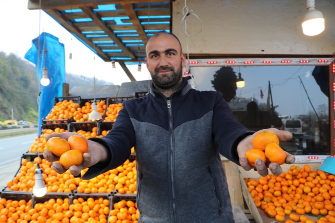 derepazari-mandalinasi-tadi-ve-aromasi-ile-buyuk-ilgi-goruyor-5.jpg