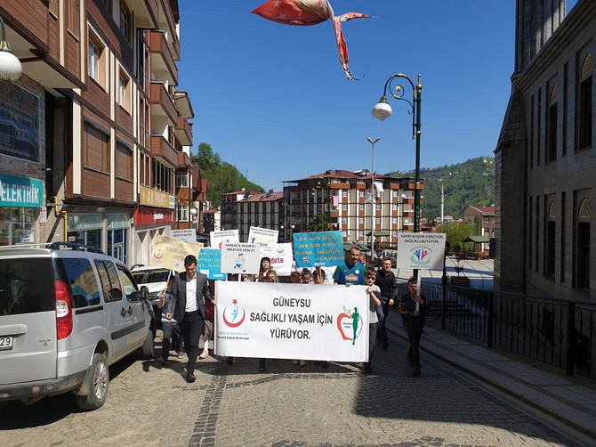 derepazari-ve-guneysu’da-saglikli-yasam-yuruyusu-duzenlendi-(9).jpg