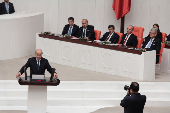 devlet-bahceli,-milletvekili-yemini-etti-2.jpg devlet-bahceli,-milletvekili-yemini-etti-2.jpg