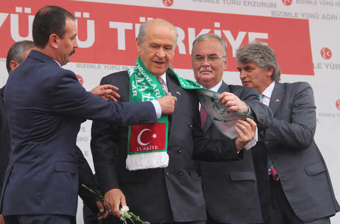 devlet-bahceli-giresun’da-2.jpg devlet-bahceli-giresun’da-2.jpg