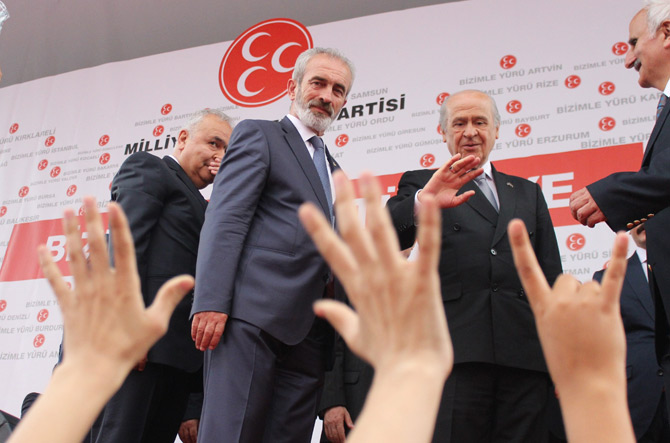 devlet-bahceli-sakaryada-1.jpg devlet-bahceli-sakaryada-1.jpg