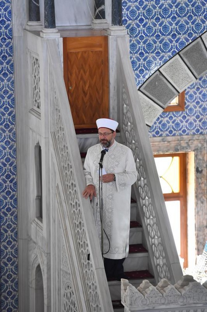 diyanet-isleri-baskani-ali-erbas-rize’de-(5).jpg