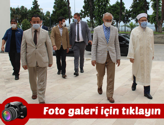 diyanet-isleri-baskani-ali-erbastan-rektor-karamana-ziyaret.jpg