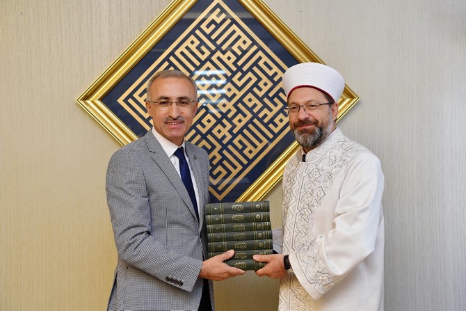 diyanet-isleri-baskani-erbas-rize’de-(10).jpg