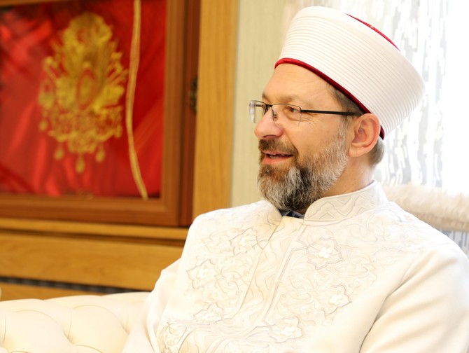 diyanet-isleri-baskani-prof.dr.-ali-erbas-rizede-(4).jpg