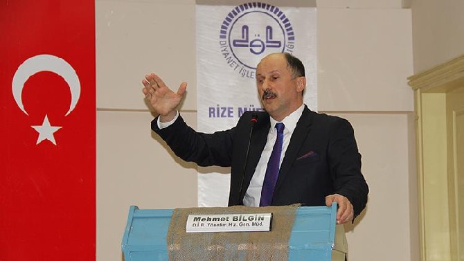 diyanet-isleri-baskanligi-yonetim-hizmetleri-genel-muduru-mehmet-bilgin-rizede-konferans-verdi-(3).jpg