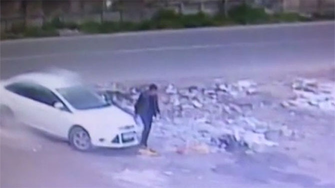 diyarbakirda-teror-saldirisi-7-sehit,-27-yarali.jpg diyarbakirda-teror-saldirisi-7-sehit,-27-yarali.jpg