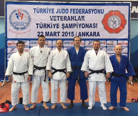 doc.-dr.-hamdullah-cuvalci-judo’da-turkiye-3.su-oldu2.jpg doc.-dr.-hamdullah-cuvalci-judo’da-turkiye-3.su-oldu2.jpg