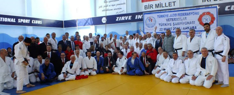 doc.-dr.-hamdullah-cuvalci-judo’da-turkiye-3.su-oldu3.jpg doc.-dr.-hamdullah-cuvalci-judo’da-turkiye-3.su-oldu3.jpg