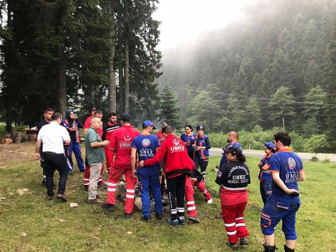 dogu-karadeniz-bolge-temel-umke-egitimi-sona-erdi-(10).jpg