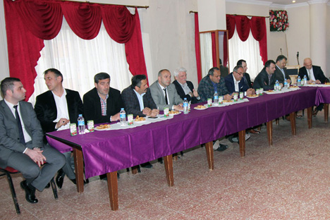 dogu-karadeniz-endustriyel-merkezi-projesi-toplantisi-4.jpg dogu-karadeniz-endustriyel-merkezi-projesi-toplantisi-4.jpg