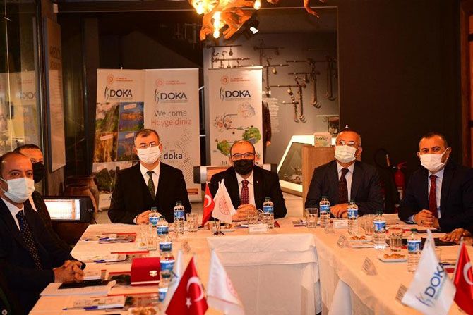dogu-karadeniz-kalkinma-ajansinin-doka-145-yonetim-kurulu-toplantisi-uzungolde-yapildi-1-002.jpg