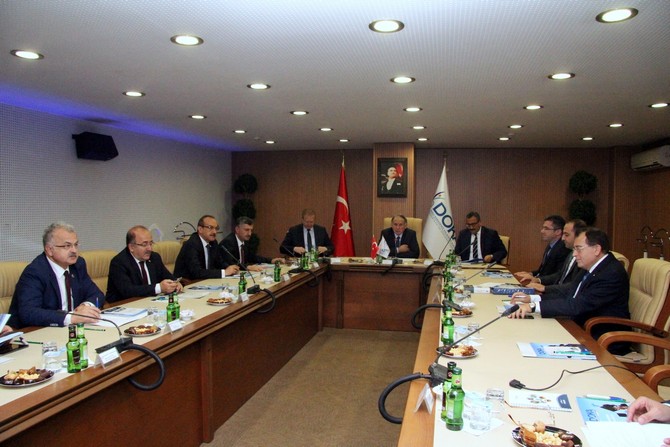 doka-yonetim-kurulu-toplantisi-yapildi-(1).jpg
