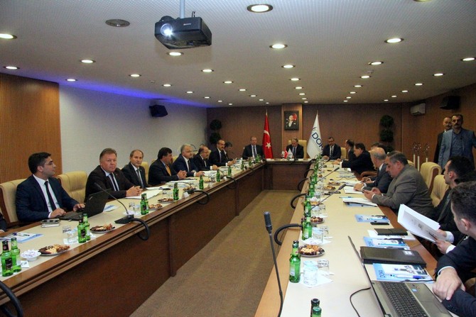 doka-yonetim-kurulu-toplantisi-yapildi-(3).jpg
