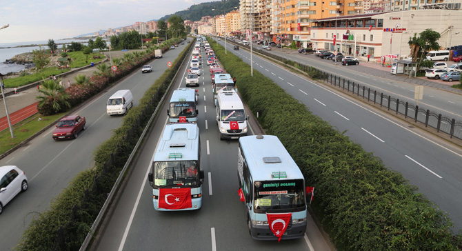 dolmus-001.jpg dolmus-001.jpg