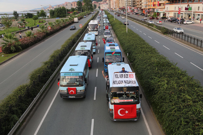 dolmuss.jpg dolmuss.jpg