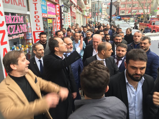 dr.-fatih-erbakan,-bir-dizi-programa-katilmak-ve-ziyaretlerde-bulunmak-uzere-rize’ye-geldi-(9).jpg