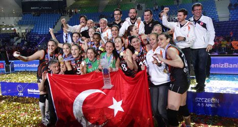 eczacibasi-avrupa-sampiyonu-oldu.jpg eczacibasi-avrupa-sampiyonu-oldu.jpg