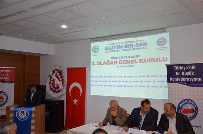 egitim-bir-sen-rize-2-no.lu-subesi-2.-olagan-kongresinde-mevcut-baskan-mustafa-turut,-guven-tazeledi-(1).jpg