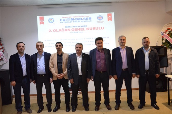 egitim-bir-sen-rize-2-no.lu-subesi-2.-olagan-kongresinde-mevcut-baskan-mustafa-turut,-guven-tazeledi-(5).jpg